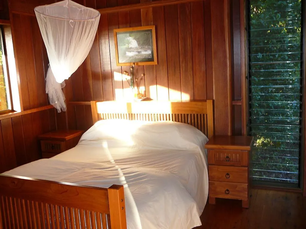 Chalet Coral Sea Views Villa Diwan Australia